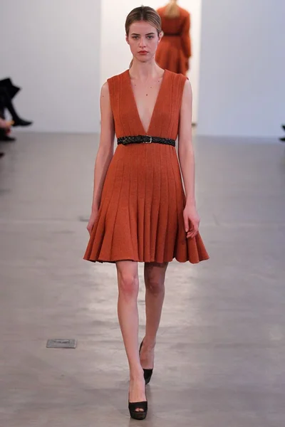 Look 7
